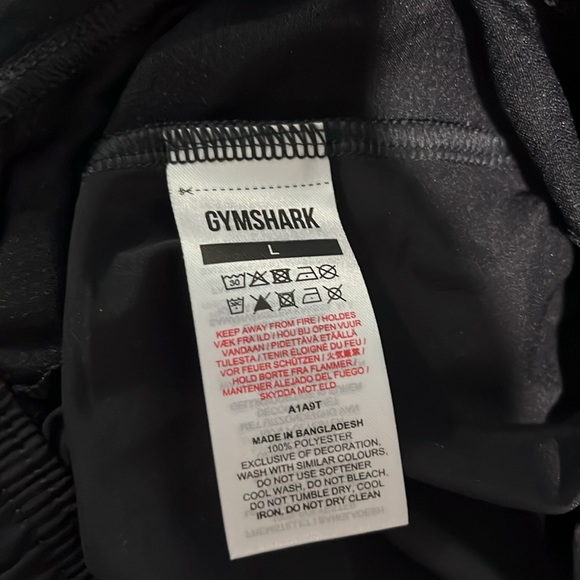 Gymshark shorts - Picture 7 of 9